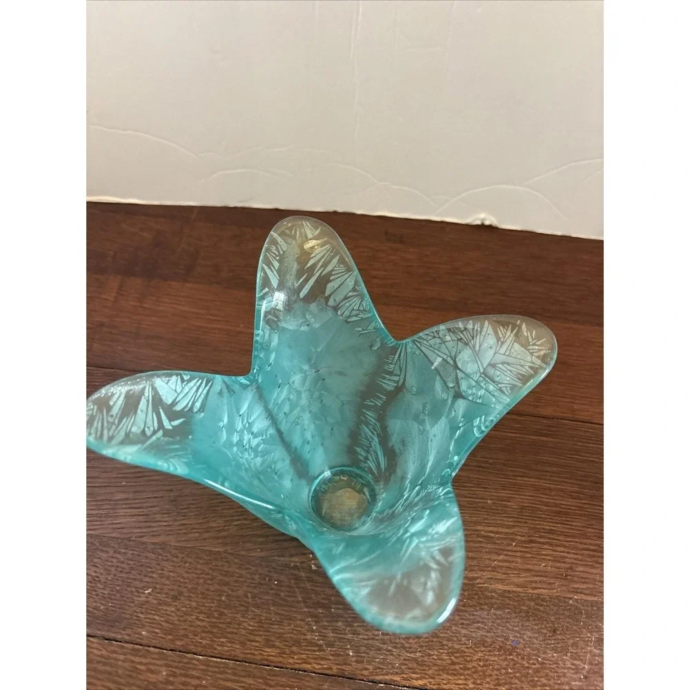 Vintage Art Glass Turquoise Etched/Frosted Tulip‎ Candle Holder